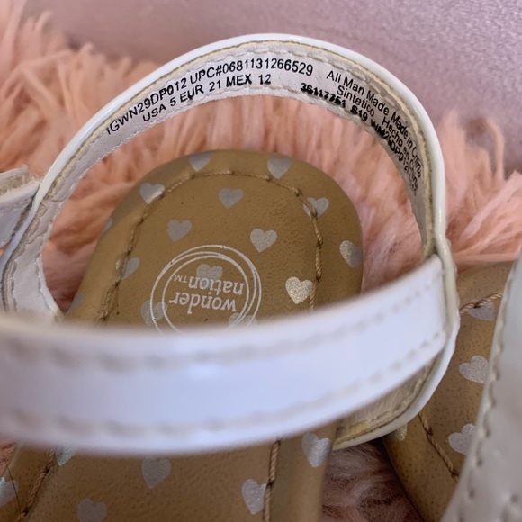 Sandals - Picture 5 of 6